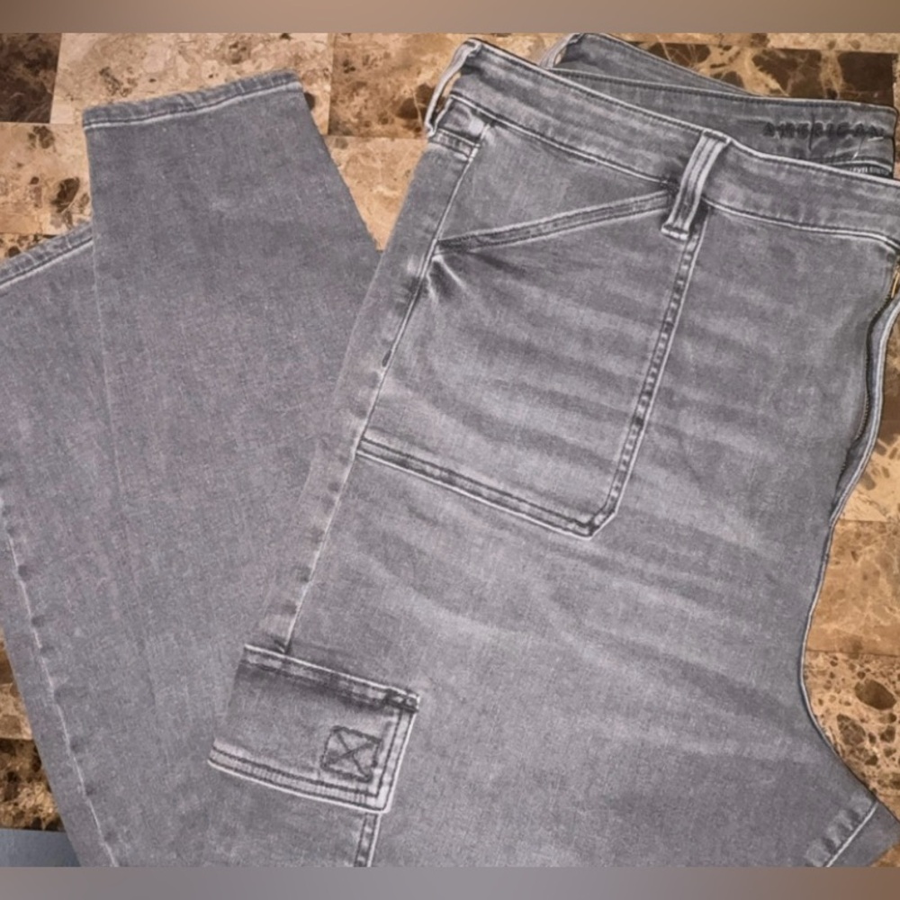 AMERICAN EAGLE SUPER HI-RISE JEGGINGS 
SIZE 22 GRAY - Picture 2 of 5